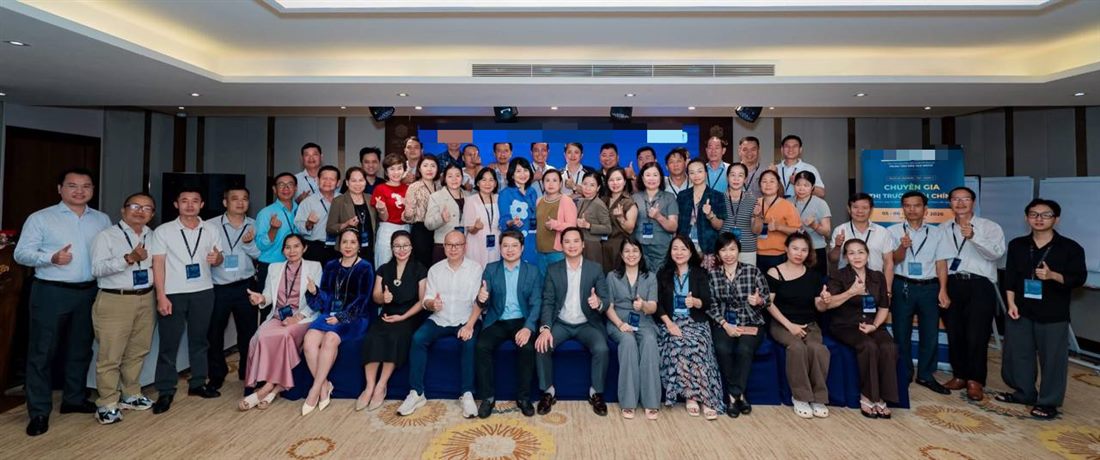 Ảnh tập thể sau buổi đào tạo
